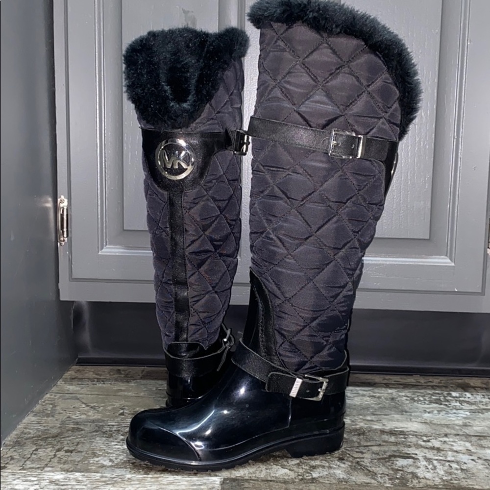 SOLD ❄️ ❄️ Michael Kors Winter Boots ❄️ ❄️